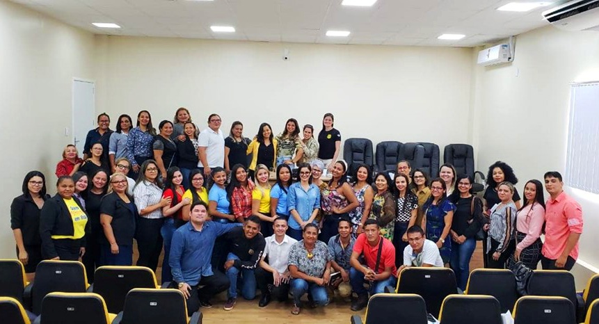 Servidores da Secretaria de Assistência Social participam da capacitação da rede de proteção á Infância e juventude.